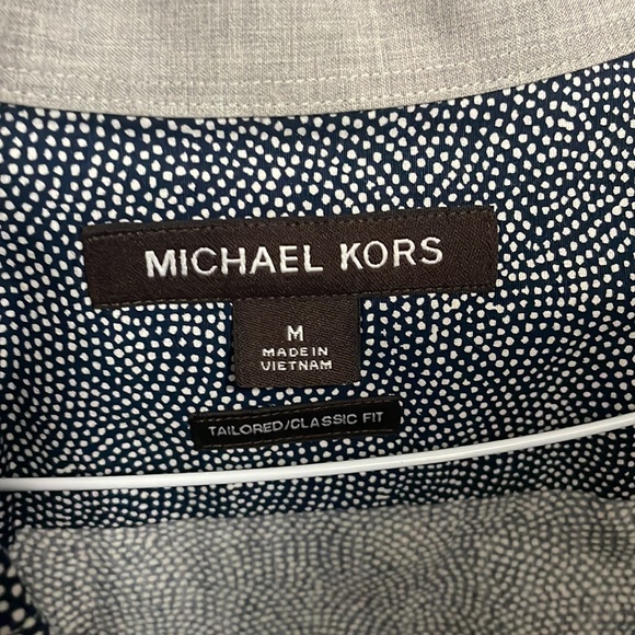 Designer Casual Men’s Short Sleeve - Picture 2 of 3